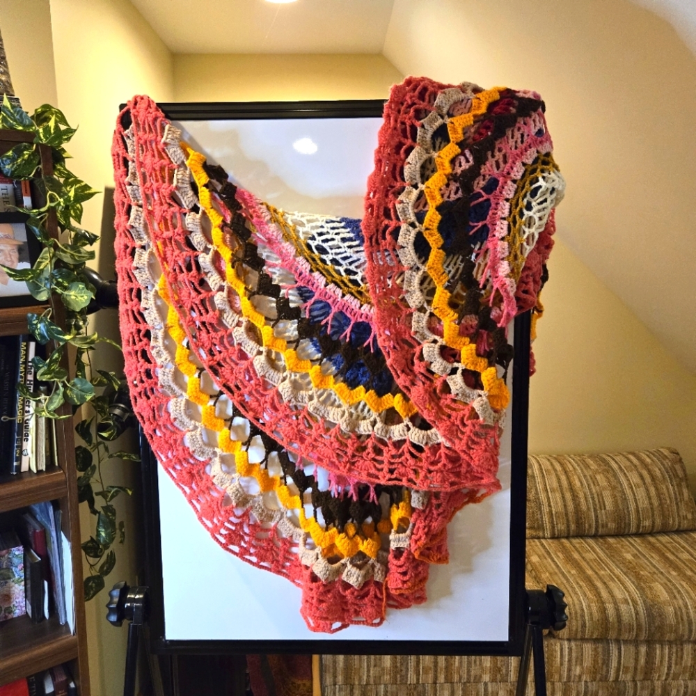 Handmade Boho Shawl, Wall Hanging, Circular Afgan
